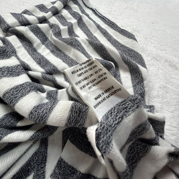 Ozan Kű Womens Gray White Striped Knit Poncho Oversized Top Large Lightweight - Picture 5 of 10